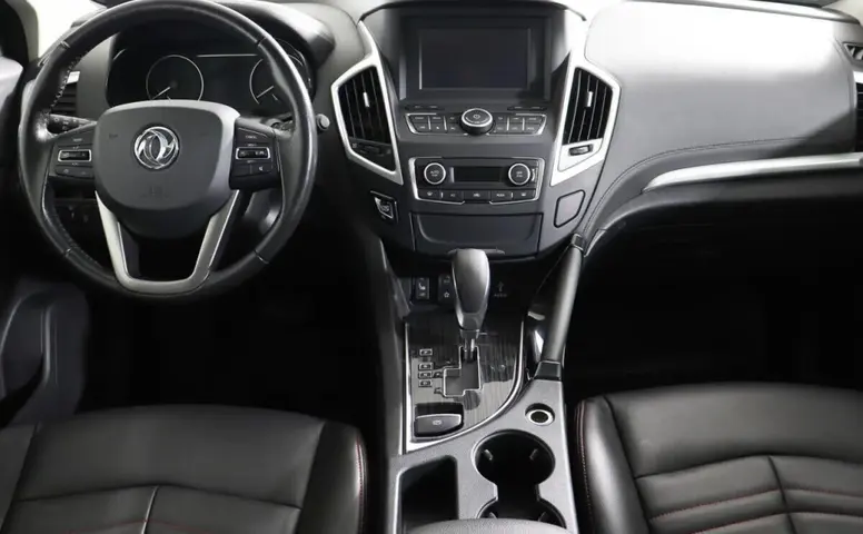 DongFeng AX7