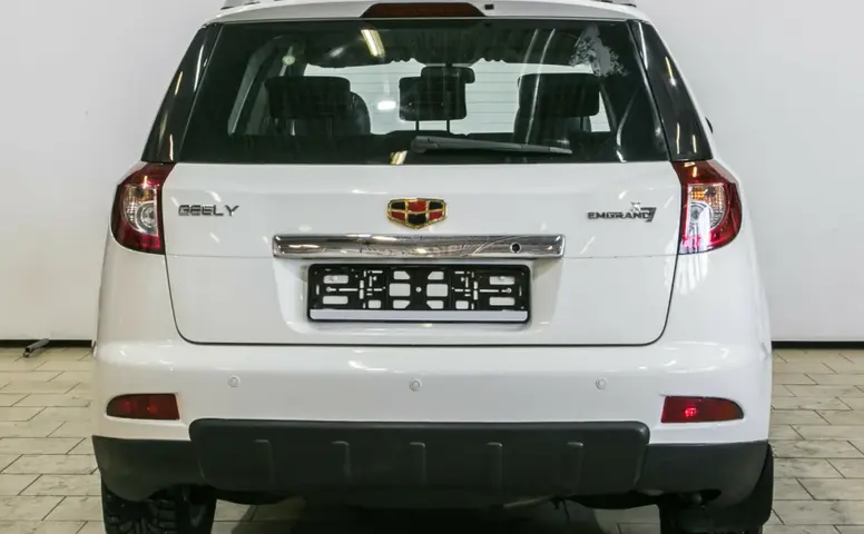 Geely Emgrand X7