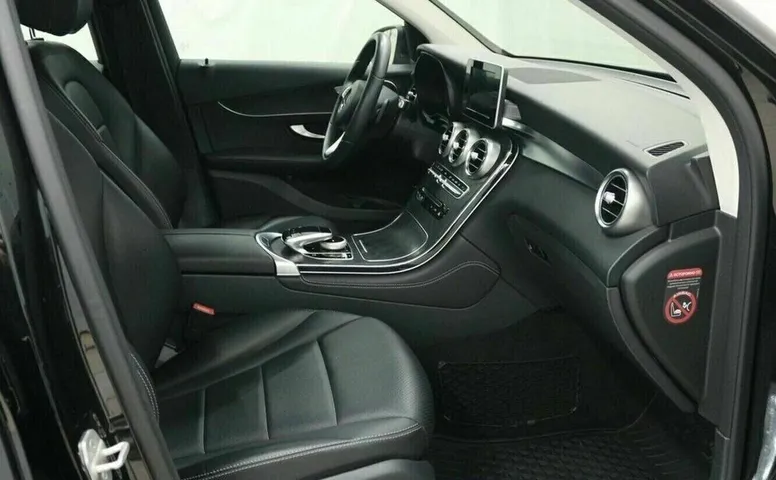 Mercedes-benz glc