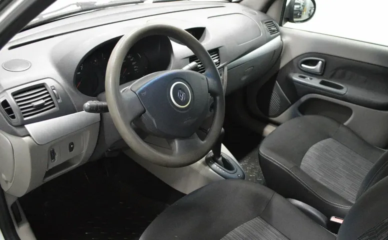 Renault symbol