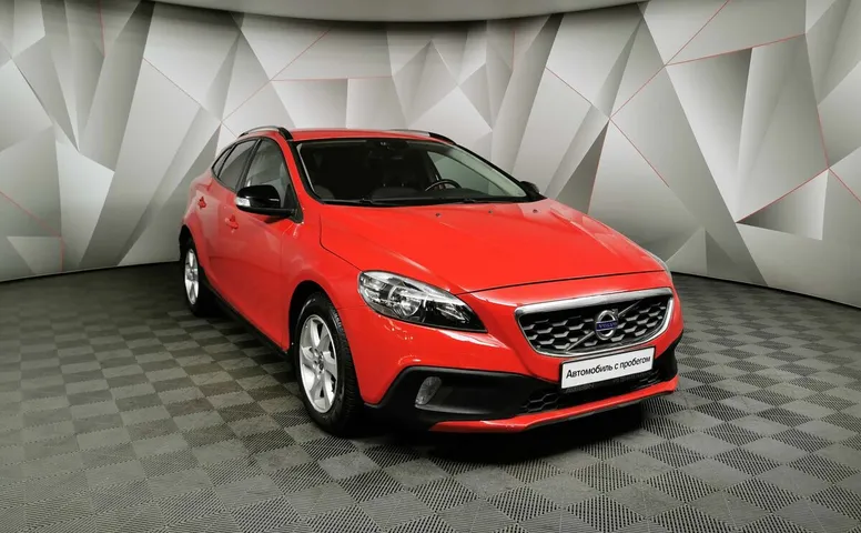 Volvo V40 1.6 D2 Powershift (114 л.с.) Красный