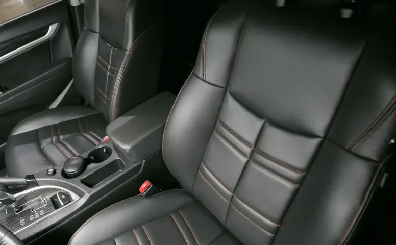 DongFeng AX7