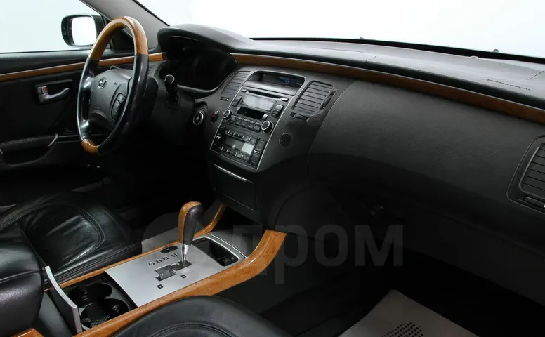 Hyundai Grandeur, 4 поколение