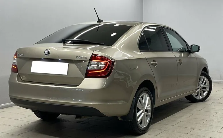 Skoda Rapid