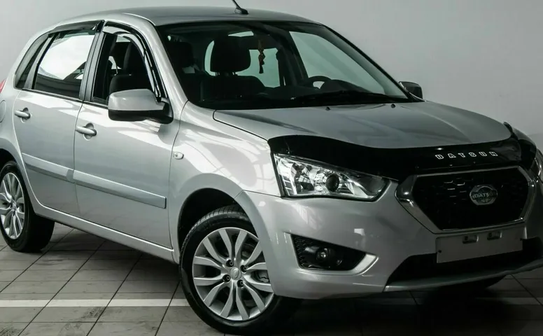 Datsun mi-do
