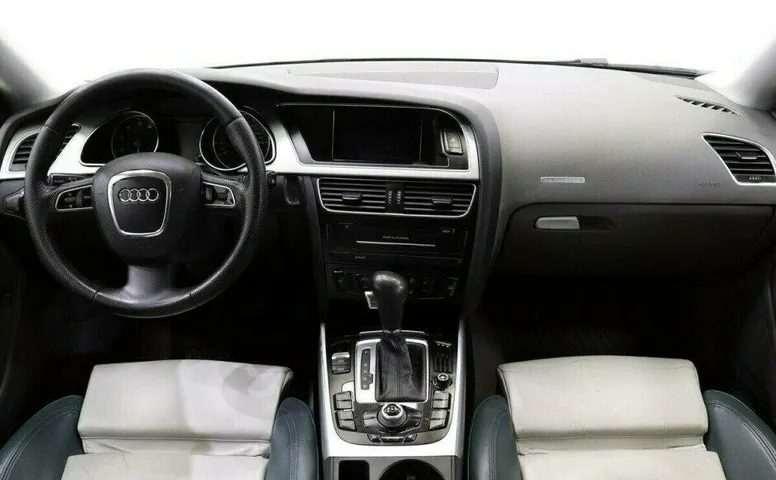 Audi A5 2.0 Робот