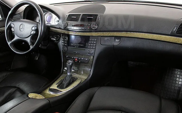 Mercedes-Benz E-Class, 3 поколение