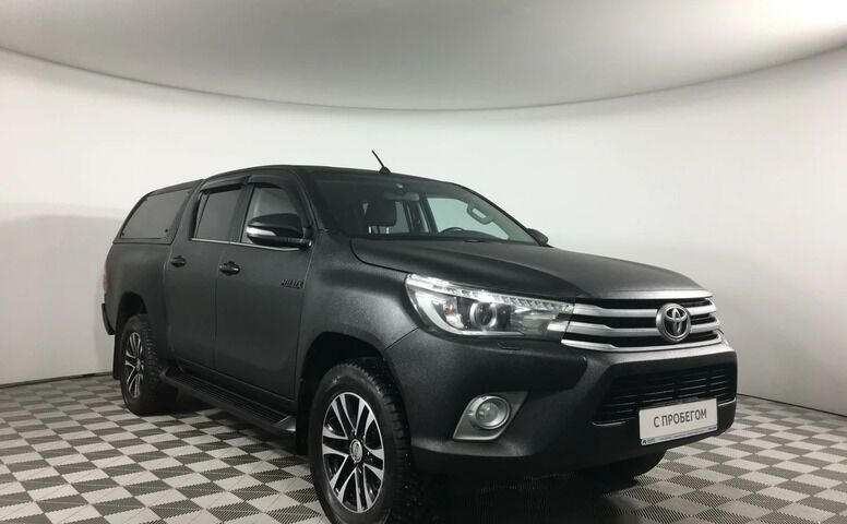 Toyota hilux viii