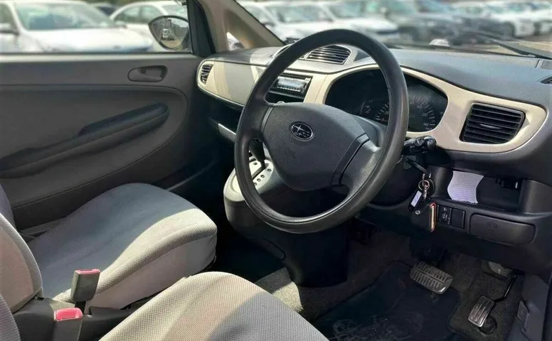 Subaru r2