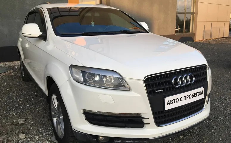 Audi Q7 4.2 AT (350 л.с.) 4WD
