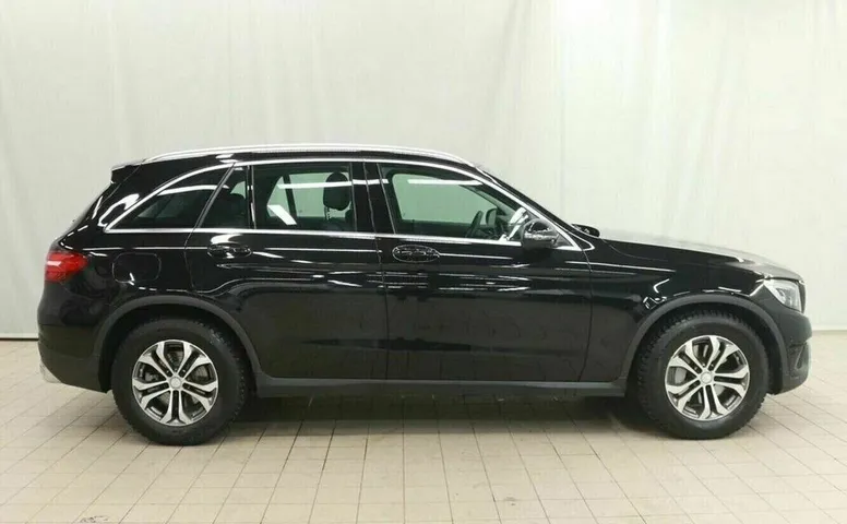 Mercedes-benz glc