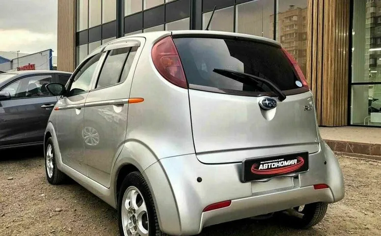 Subaru r2
