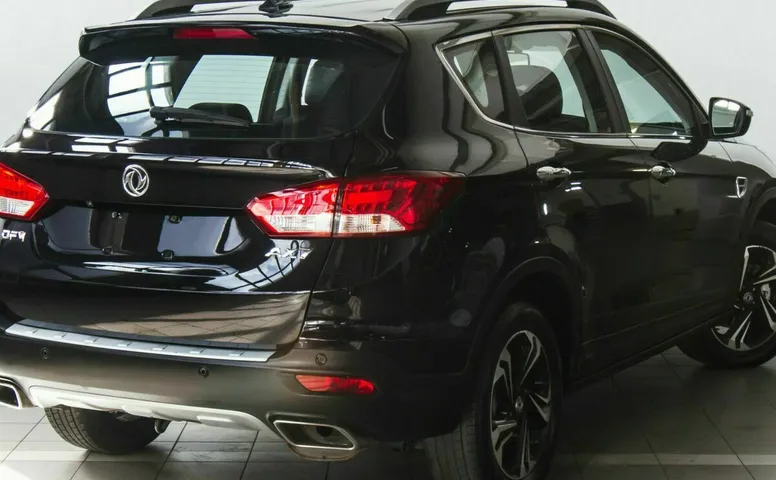 Dongfeng ax7