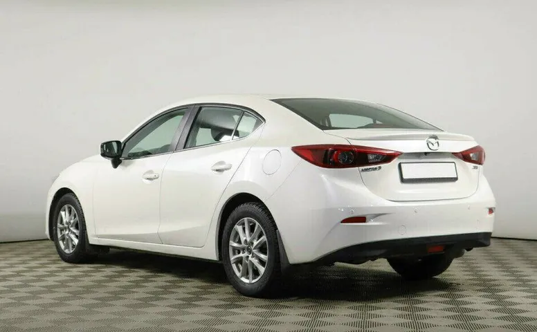 Mazda 3 2.0 Автомат