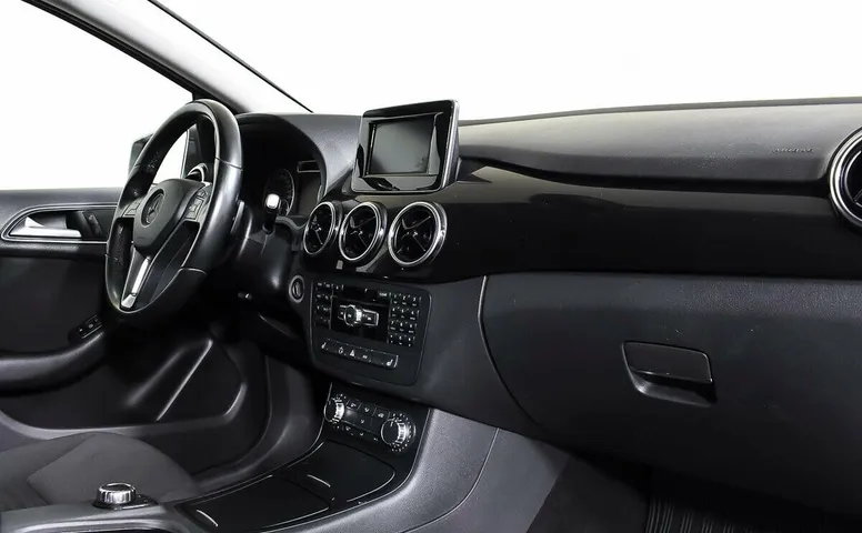 Mercedes-Benz B-Класс 180 II (W246)