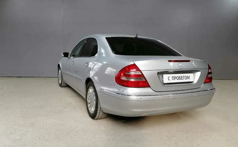Mercedes-Benz E_KLASSE 240 2.6 AT (177 л.с.)