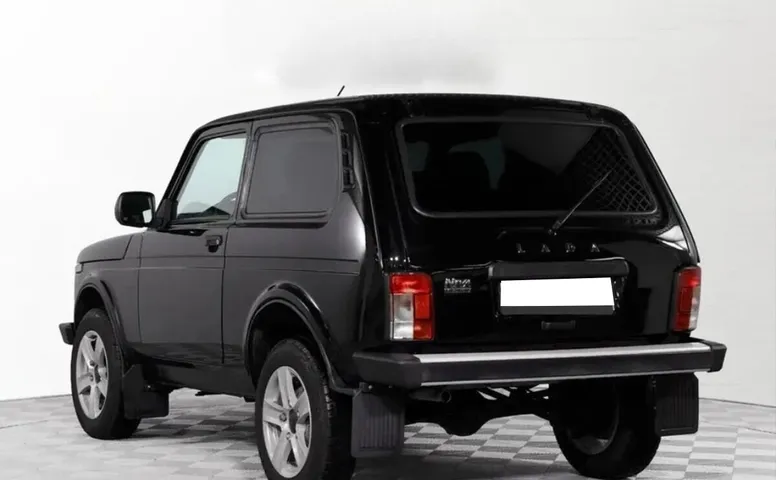 Niva Legend