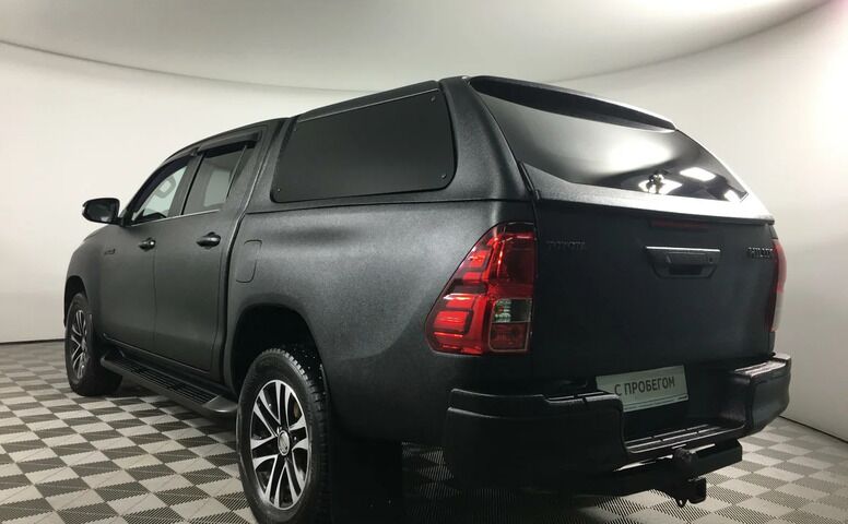 Toyota hilux viii