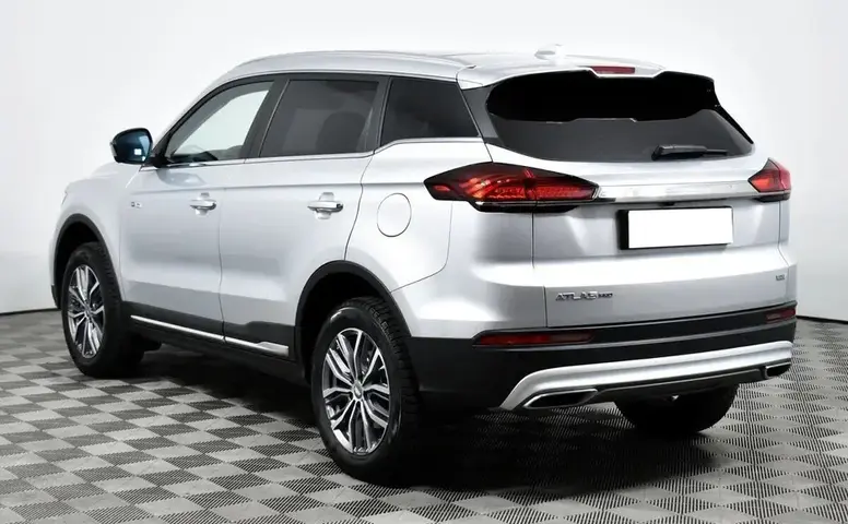 Geely Atlas Pro