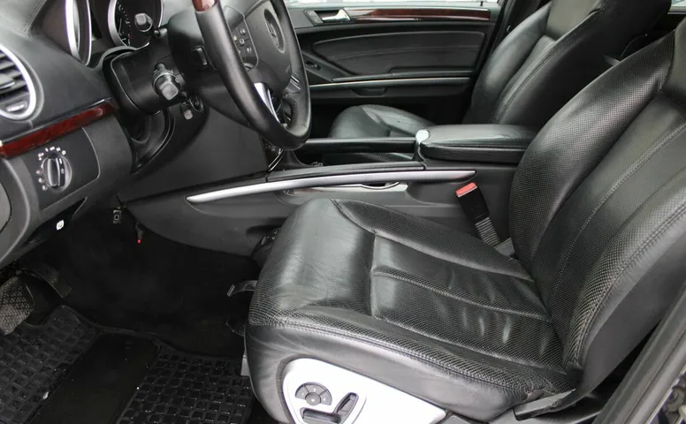 Mercedes-Benz GL_KLASSE 450 4.7 AT (340 л.с.) 4WD