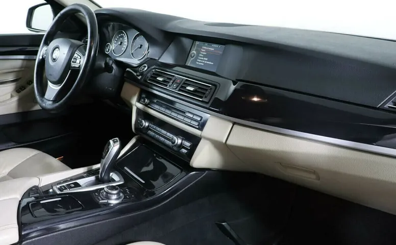 BMW 5 серии VI (F10/F11/F07)