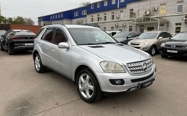 Mercedes-Benz M-Класс