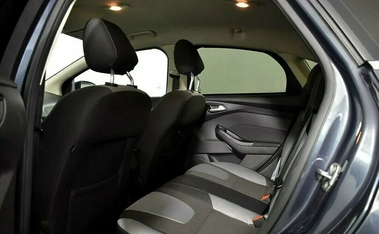 Ford Focus 1.6 Робот