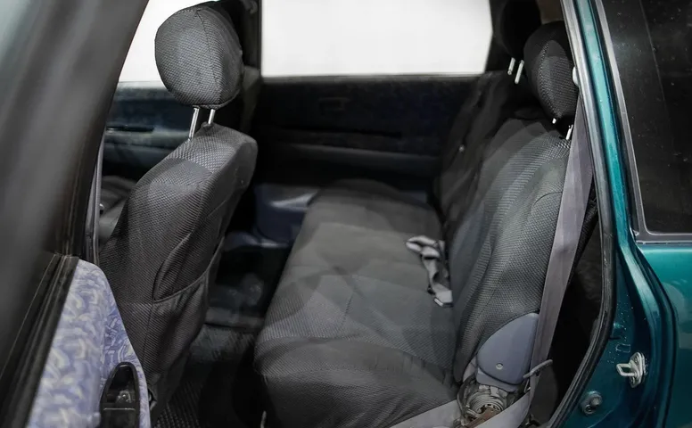 Toyota Ipsum, 2 поколение