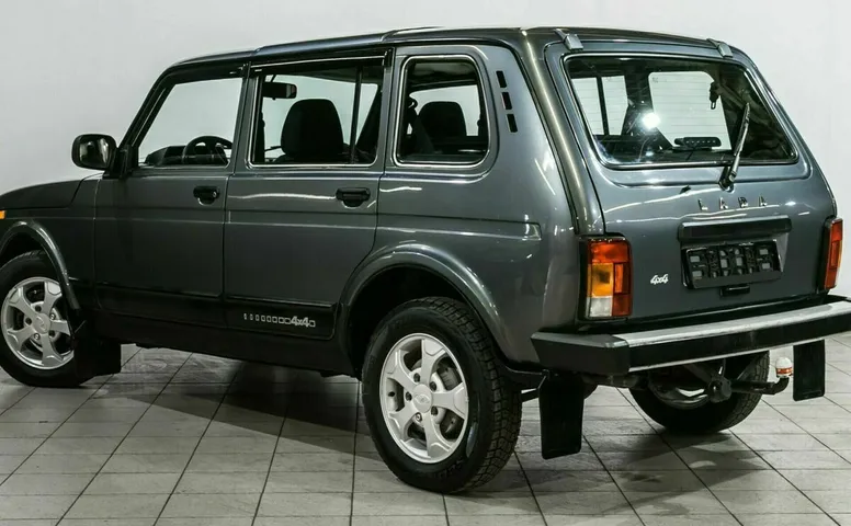 Lada (ваз) 2131 (4x4)