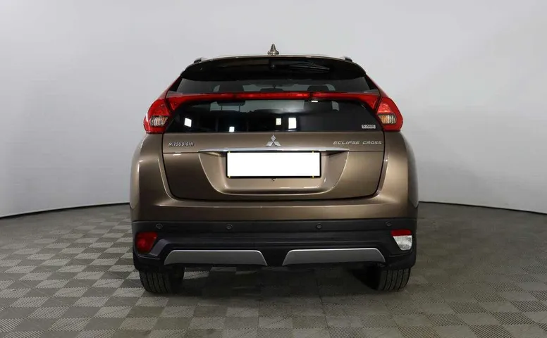 Mitsubishi eclipse cross cvt 2018 с пробегом 61 320 км