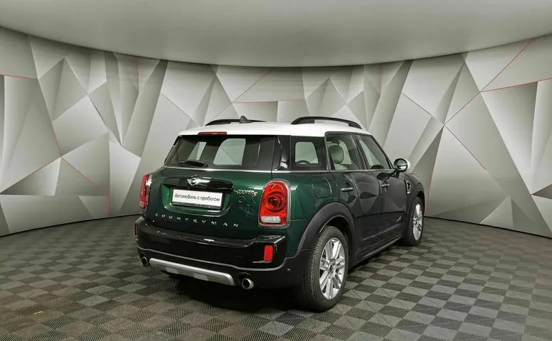 Mini Countryman Cooper S 2.0 AT ALL4 (192 л.с.) Зеленый