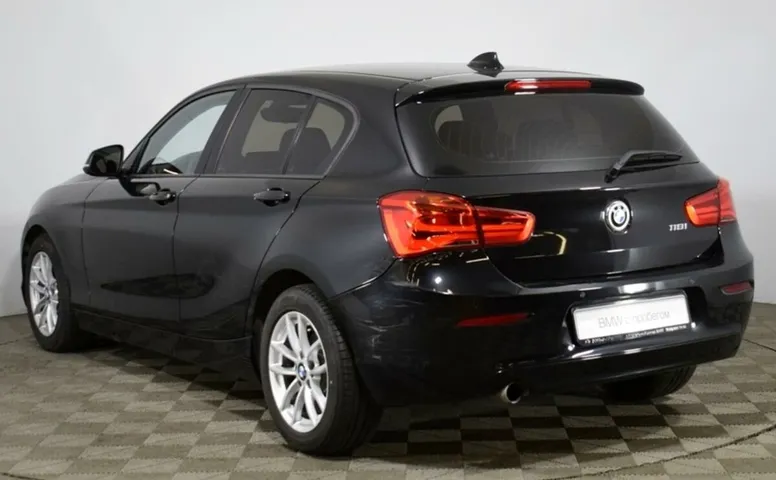 BMW 1 серия