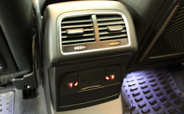 Audi Q5 I(8R)