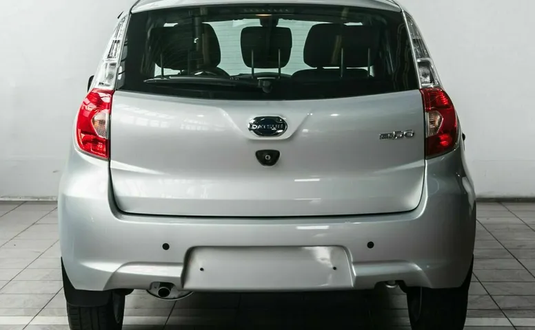 Datsun mi-do
