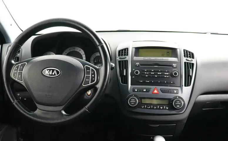 Kia Ceed I