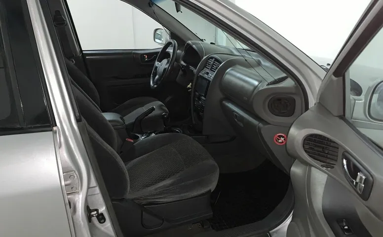 Hyundai SANTA_FE 2.4 MT (146 л.с.) 4WD