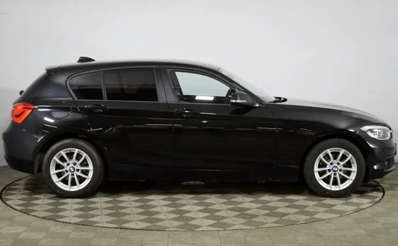 BMW 1 серия