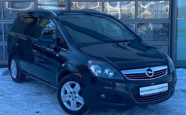 Opel Zafira B Рестайлинг