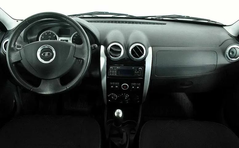 Lada (ваз) largus cross мкпп 2018 с пробегом 71 198 км
