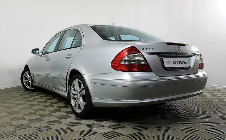 Mercedes-Benz E-Class, 3 поколение