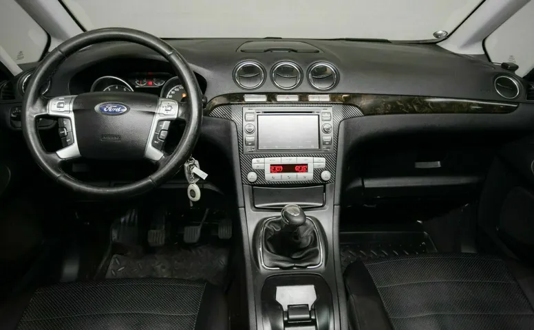 Ford galaxy