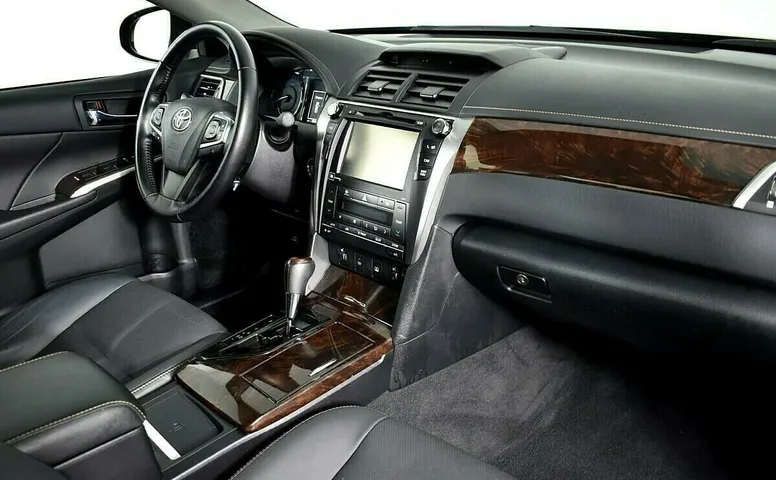 Toyota Camry VII (XV50) Рестайлинг