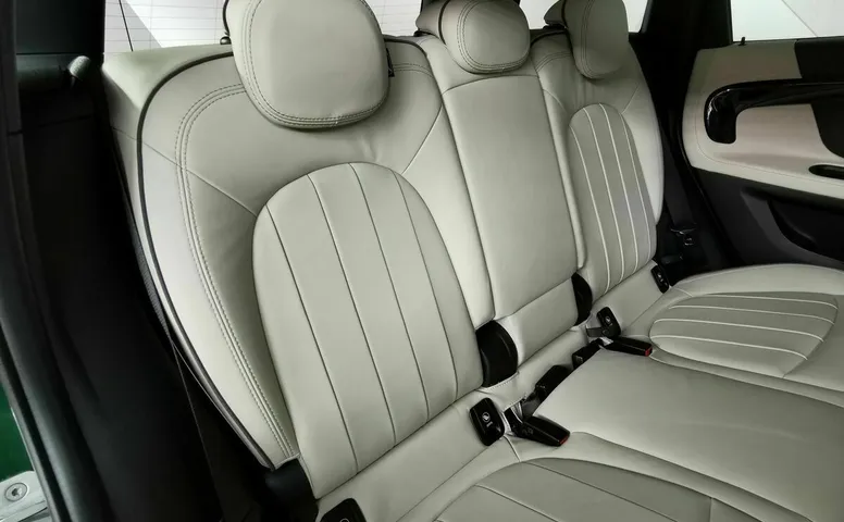 Mini Countryman Cooper S 2.0 AT ALL4 (192 л.с.) Зеленый
