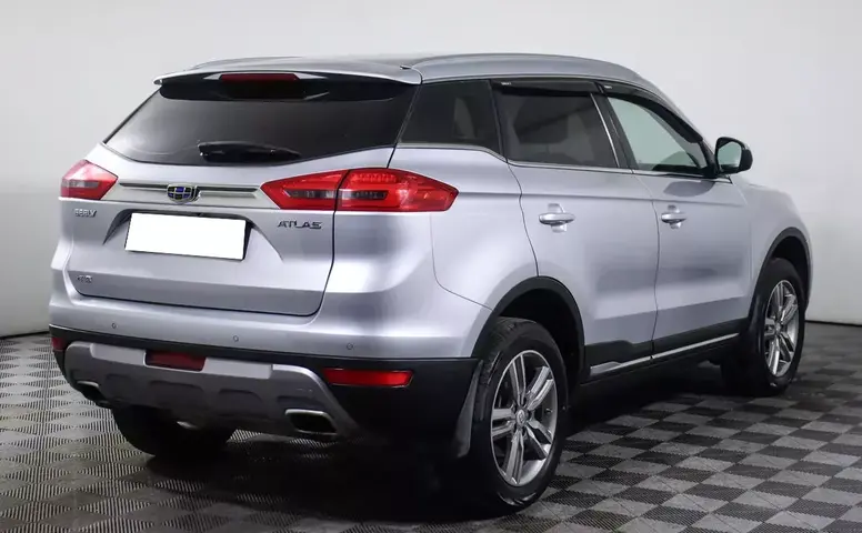 Geely Atlas
