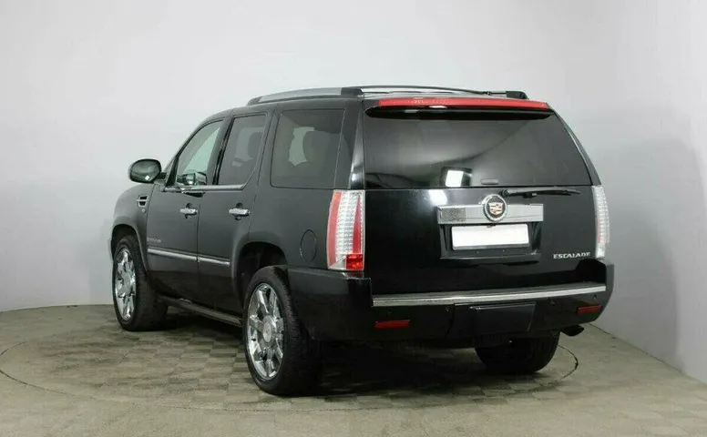 Cadillac Escalade 6.2 Автомат