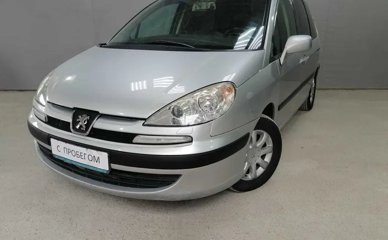 Peugeot 807 2.0 AT (136 л.с.)