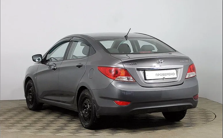 Hyundai Solaris