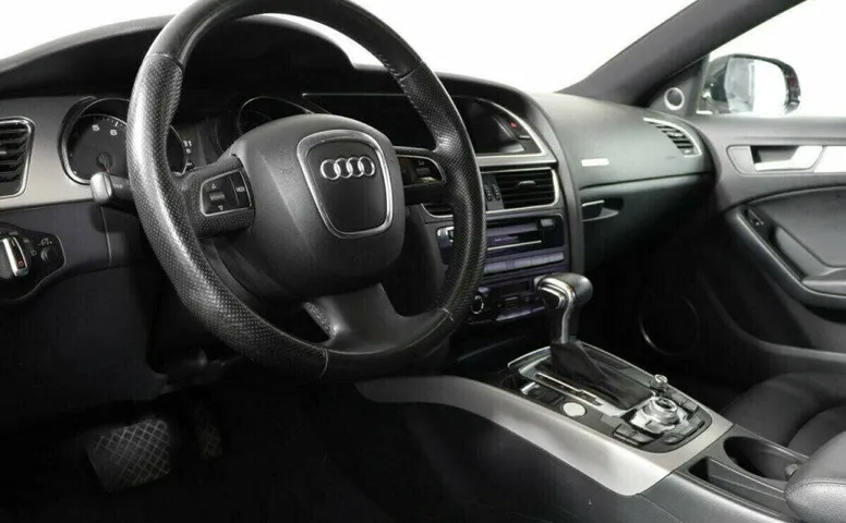 Audi A5 2.0 Робот