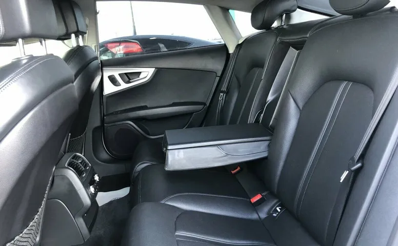 Audi A7 I (4G)