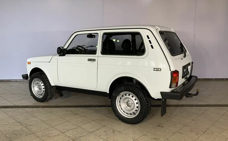 LADA (ВАЗ) 2121 1.7 MT (83 л.с.) 4WD